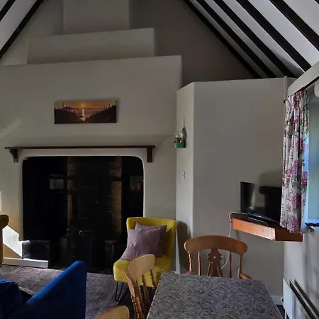 Semesterbostad Gorse 3 Bedroom Louisburgh