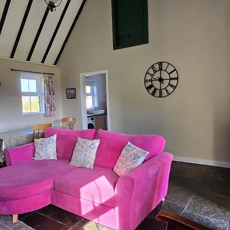 Gorse 3 Bedroom *